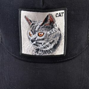 gorra con parche de gato